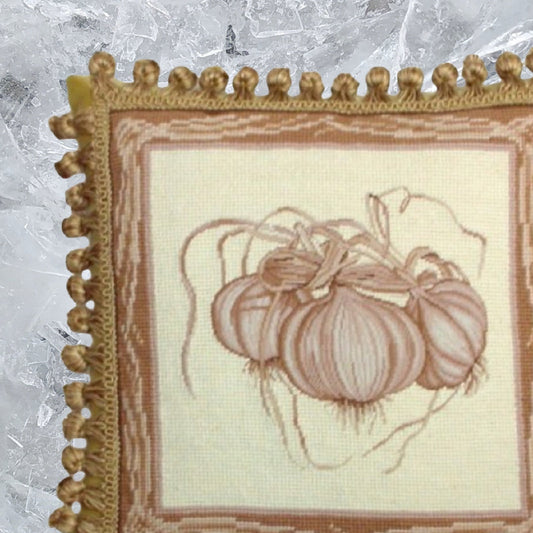 Handmade Wool Needlepoint Pillow Cover - Decorative Throw Cushion Cover - Vintage Floral Embroidery Design garlic with tassel