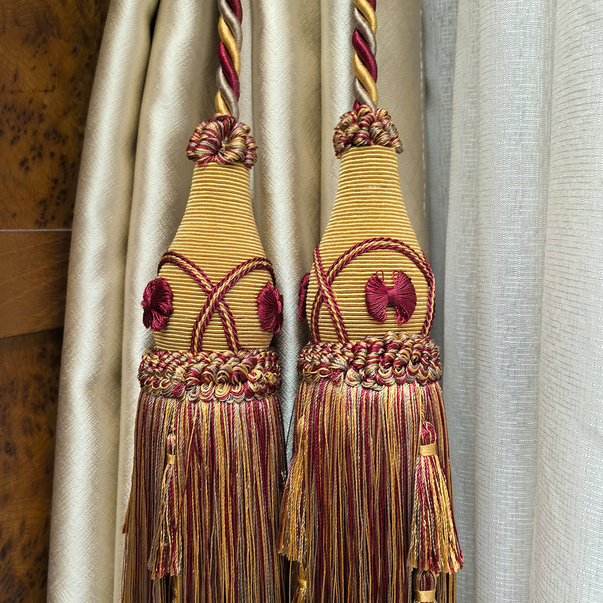 2 Packs Vintage Gold & Burgundy Double Tassel Curtain Tieback, 30 in – Handcrafted Decorative Rope Holdback for Drapes and Classic Home Décor  E2556