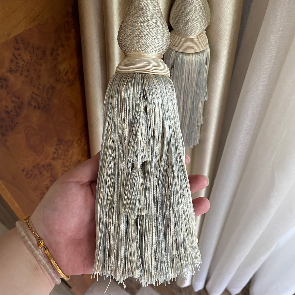 2 Pack Luxury Double Tassel Curtain Tieback, 30 in Total Length – Handcrafted Decorative Rope Holdback for Drapes and Home Interior Styling E2402