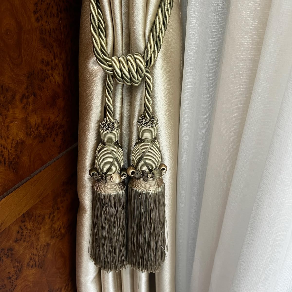 2 Pack Luxury Double Tassel Curtain Tieback, 28 in Total Length – Handcrafted Decorative Rope Holdback for Drapes & Home Interior Styling  E2530