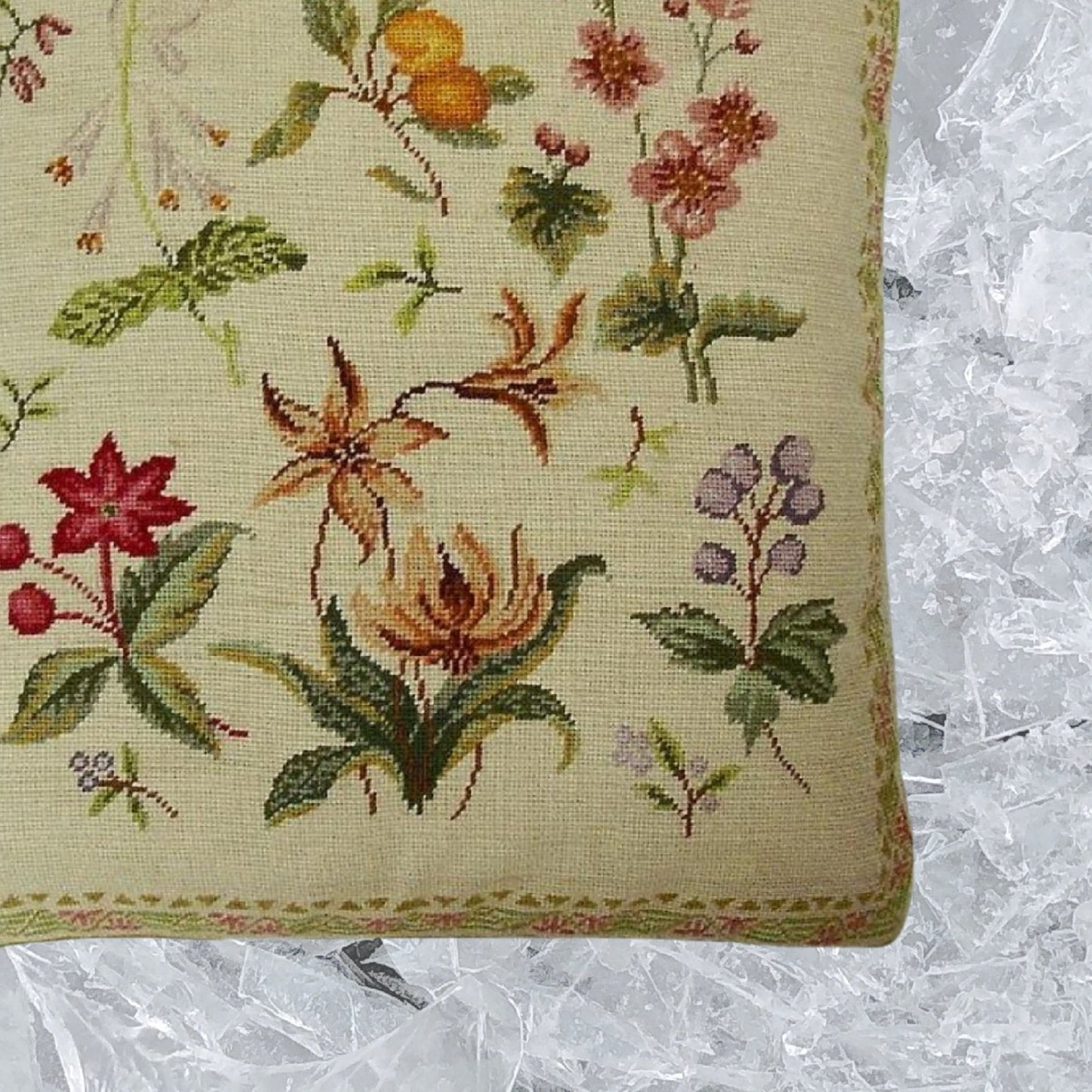 Handmade Wool Needlepoint Pillow Cover - Decorative Throw Cushion Cover - Vintage Floral Embroidery Design  Herbers orange fruite