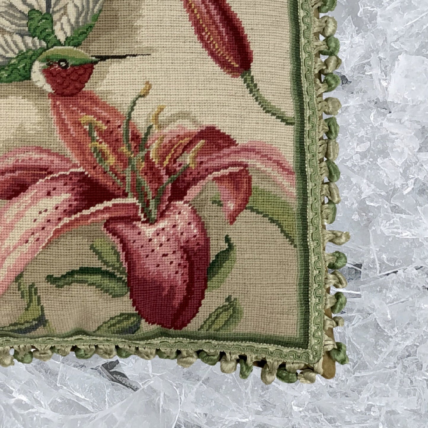 Handmade Wool Needlepoint Pillow Cover - Decorative Throw Cushion Cover - Vintage Floral Embroidery Designhummingbird top of pink lily with 2color tassel