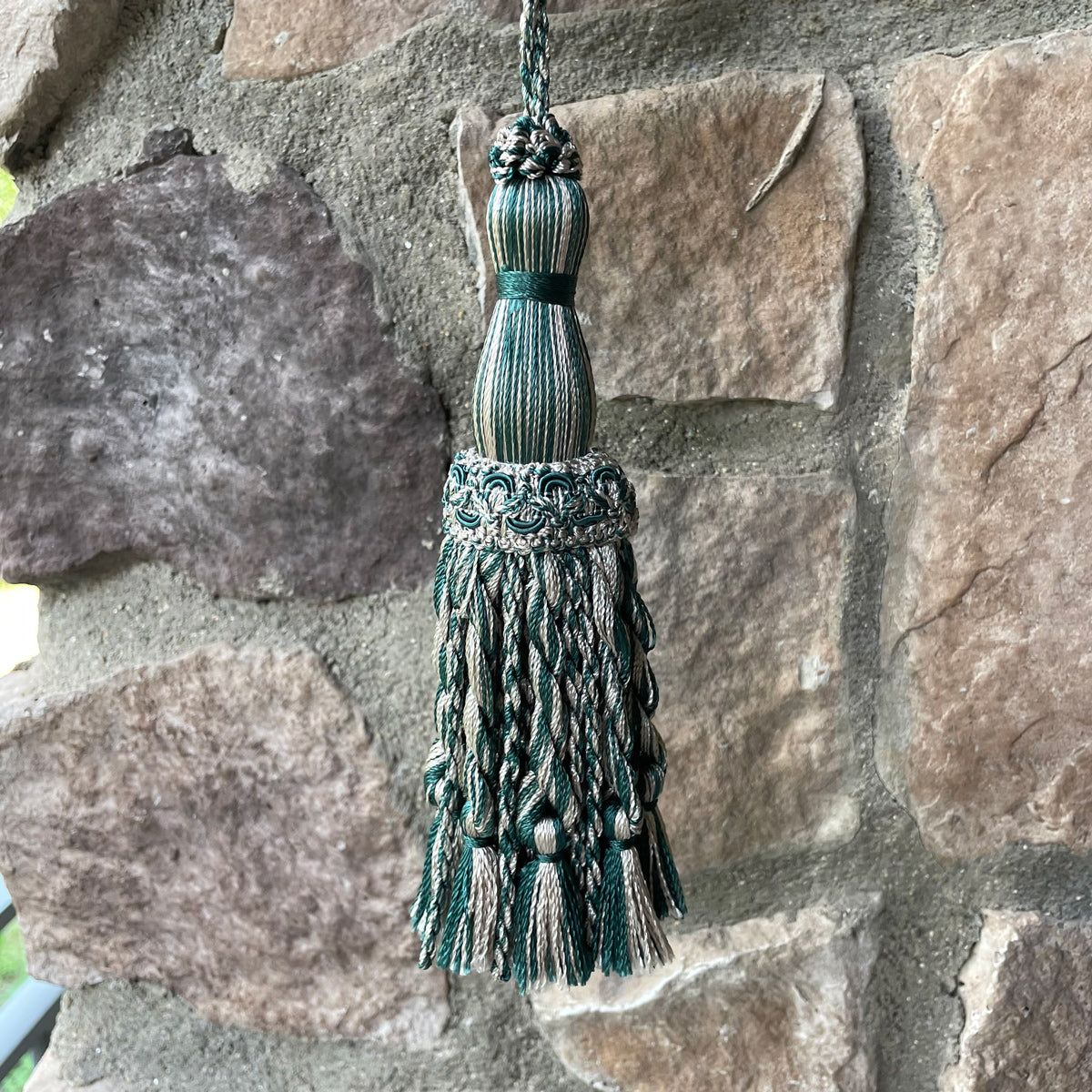 1 Pack Luxury Decorative Tassel with Loop, 11.8in Total Length – Double Layer Design, Ideal for Curtain Tiebacks, Home Décor, Keychains, and Craft Projects E1850