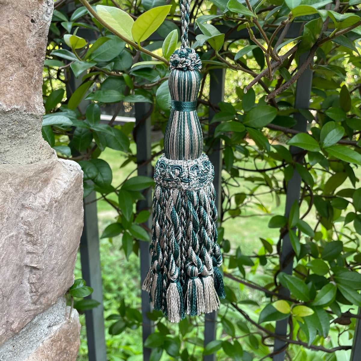 1 Pack Luxury Decorative Tassel with Loop, 11.8in Total Length – Double Layer Design, Ideal for Curtain Tiebacks, Home Décor, Keychains, and Craft Projects E1850