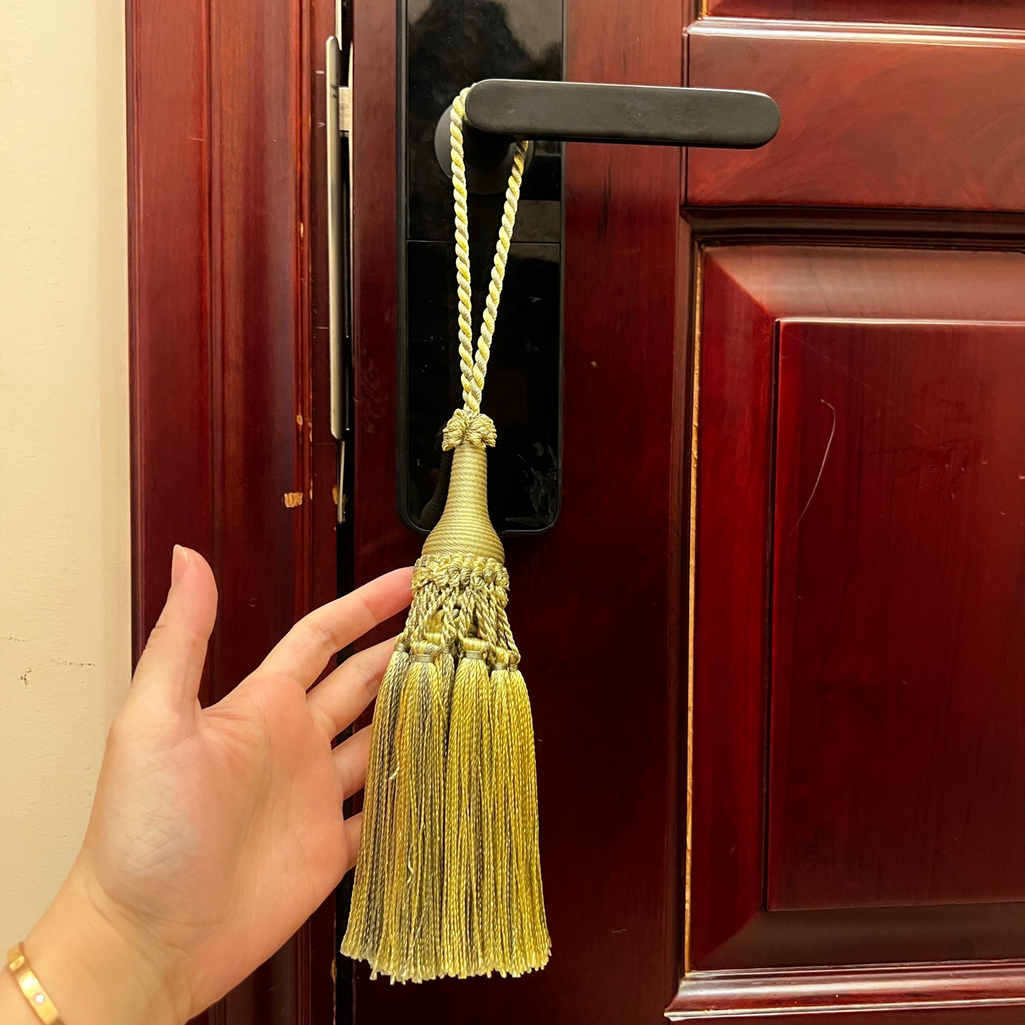1 Pack Decorative Tassel with Hanging Loop, 14 in Total Length – Elegant Curtain Tieback, Door Handle Ornament, and Home Décor Accent E96147