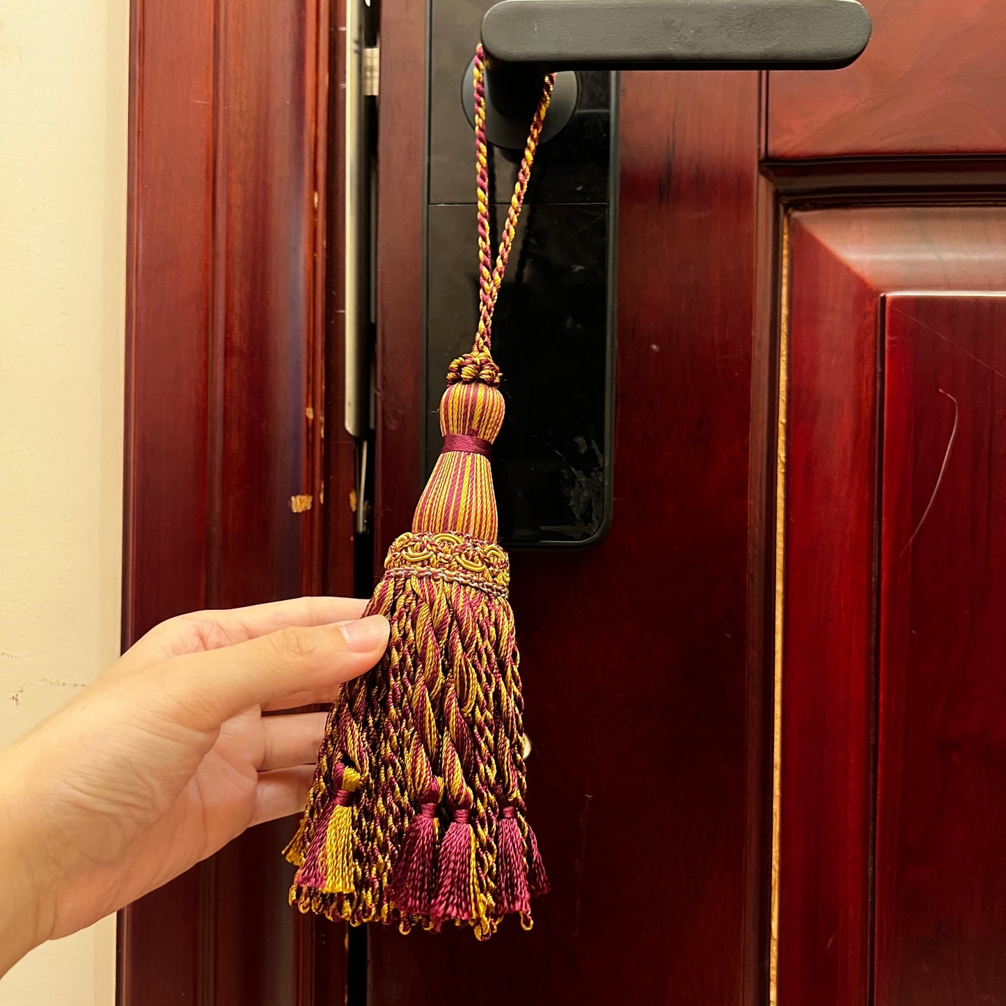1 Pack Luxury Decorative Tassel with Loop, 11.8in Total Length – Double Layer Design, Ideal for Curtain Tiebacks, Home Décor, Keychains, and Craft Projects E1850