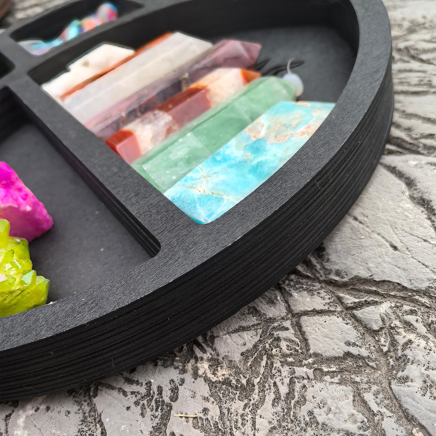 Sun Crystal Shelf – Wooden Sunburst Crystal Display, Boho Celestial Wall Art, Witchy Altar Storage, Spiritual Crystal Holder