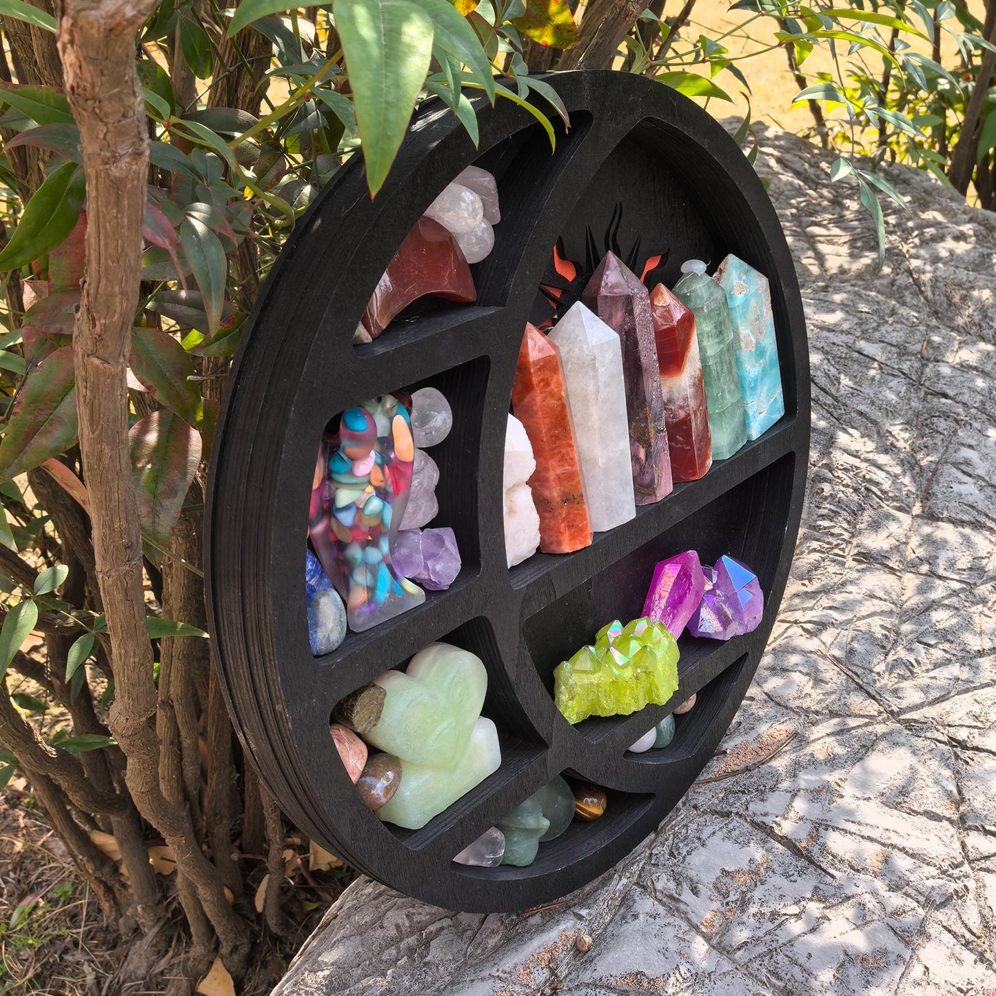 Sun Crystal Shelf – Wooden Sunburst Crystal Display, Boho Celestial Wall Art, Witchy Altar Storage, Spiritual Crystal Holder